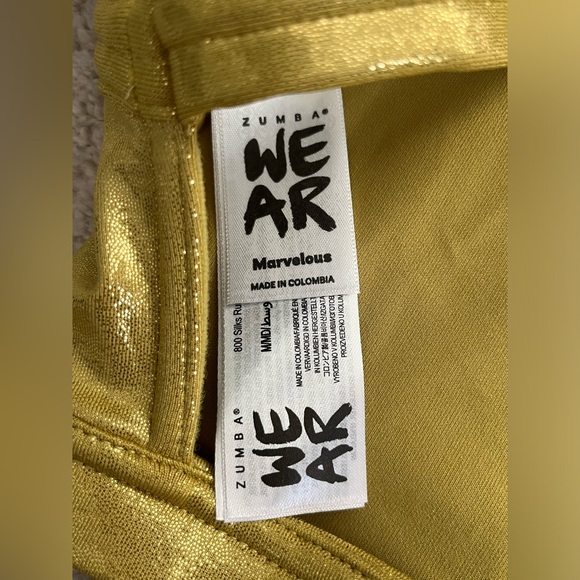 NWT Gold Metallic Zumba Open Back Medium Bra 🔥 - Picture 3 of 6